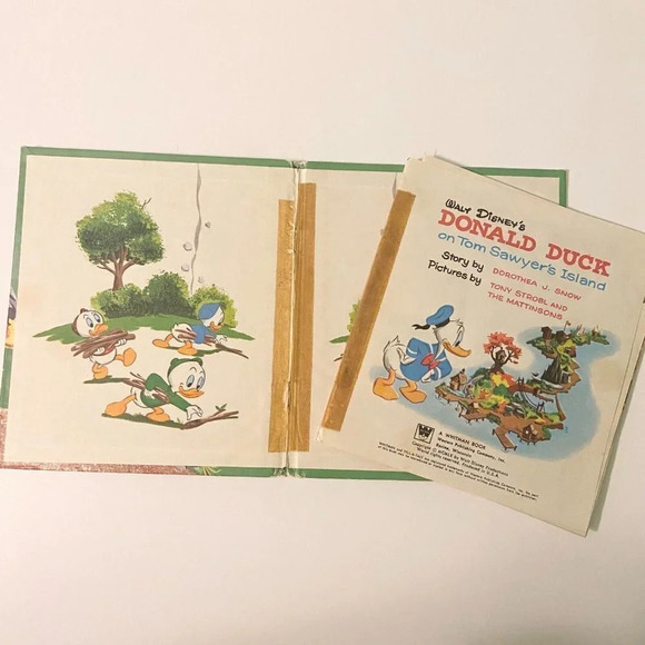 Vintage Lot of 4 Whitman Books Tell a Tale Sesame Street Donald Duck Winnie - Picture 14 of 16